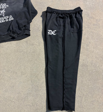 "DC LOGO" DISTRESSED SWEATS